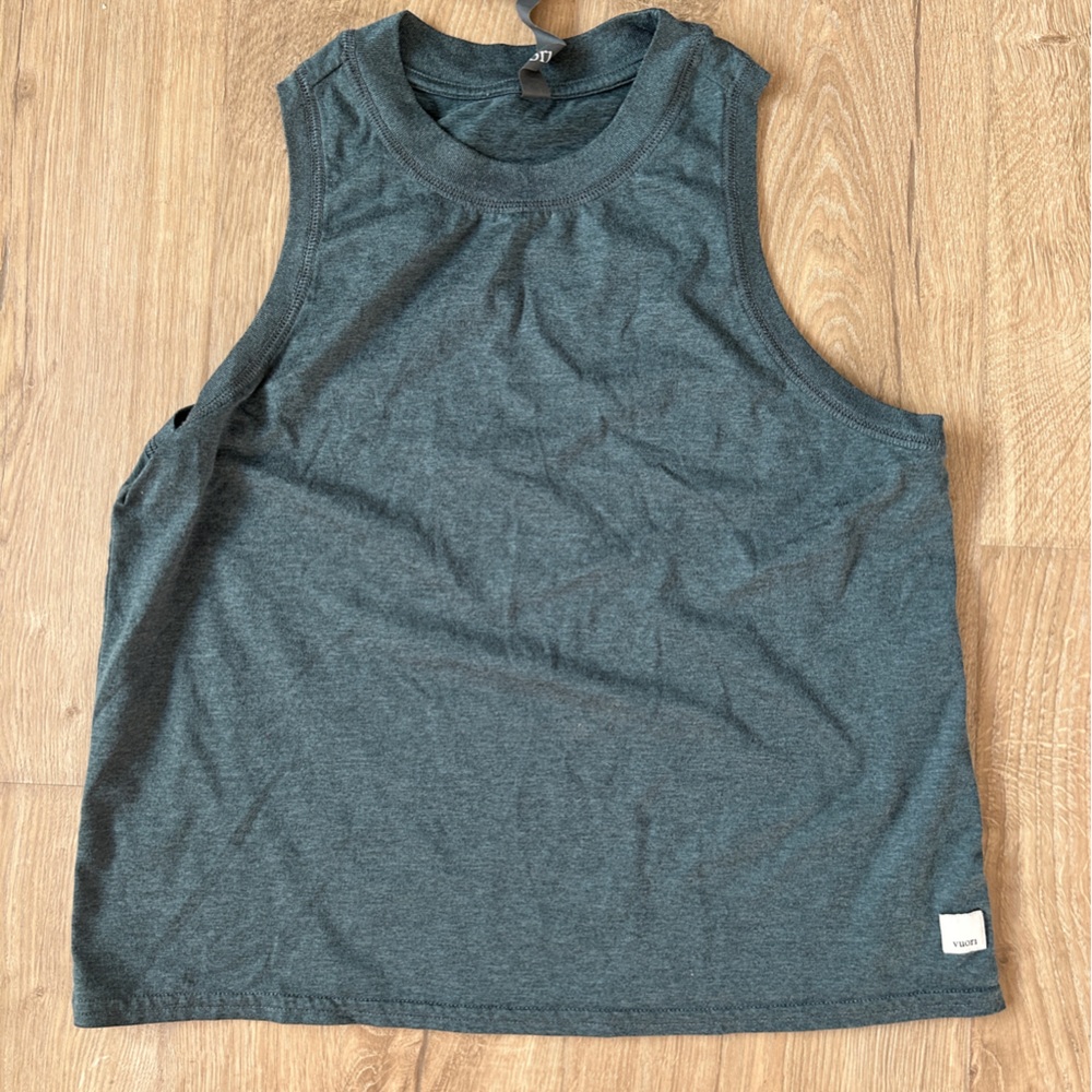 Vuori Heather Blue Energy Tank